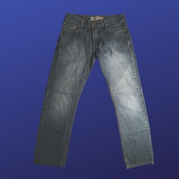 Levi Strauss & Co. 514 Straight Fit Jeans, MEDIUM BLUE WASH, Size 30”x 32”, EUC